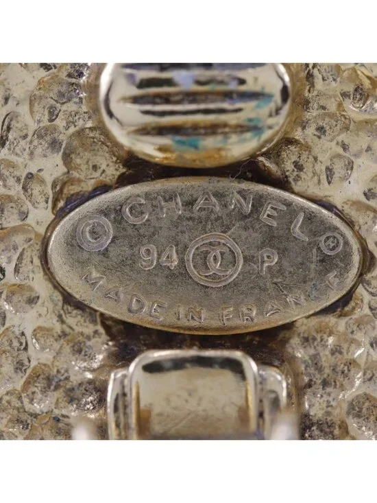 Chanel Coco Mark Vintage Gold Plated 94 P 25.6 g Earrings - Picture 7 of 7
